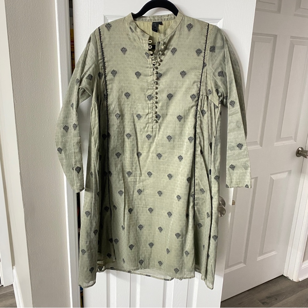 Olive Green Flowy Indian Style Kurti